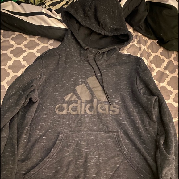 Adidas sweatshirt - Picture 1 of 3